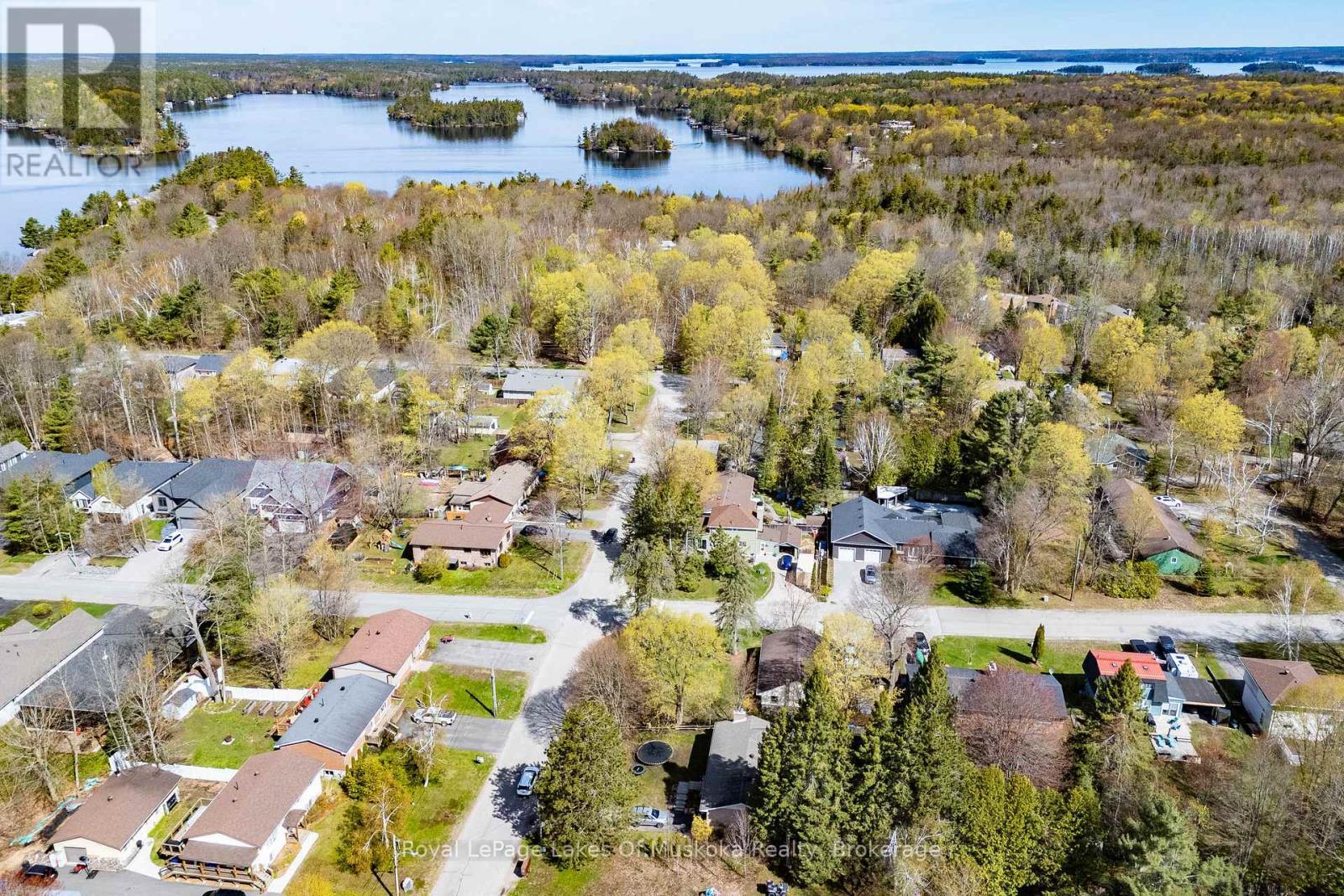 555 Wagner Street, Gravenhurst (Muskoka (S)), ON - Outdoor With Body Of Water With View