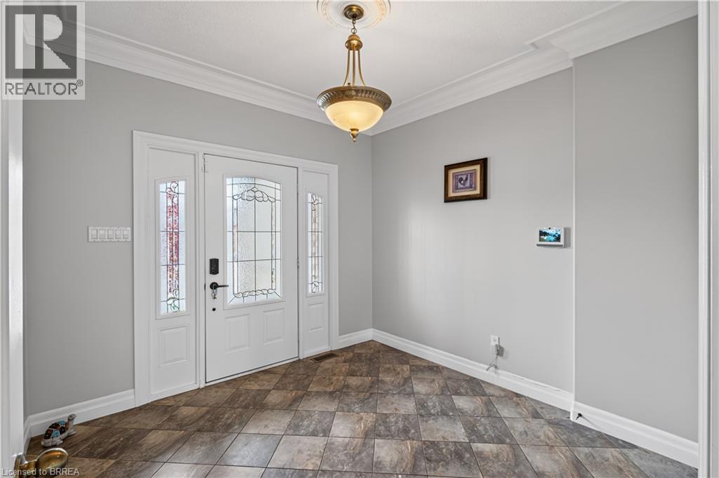 34 Pace Avenue, Brantford, ON - Indoor Photo Showing Other Room