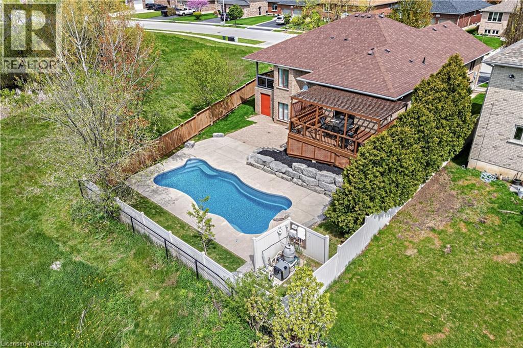 34 Pace Avenue, Brantford, ON - Outdoor With In Ground Pool With Deck Patio Veranda