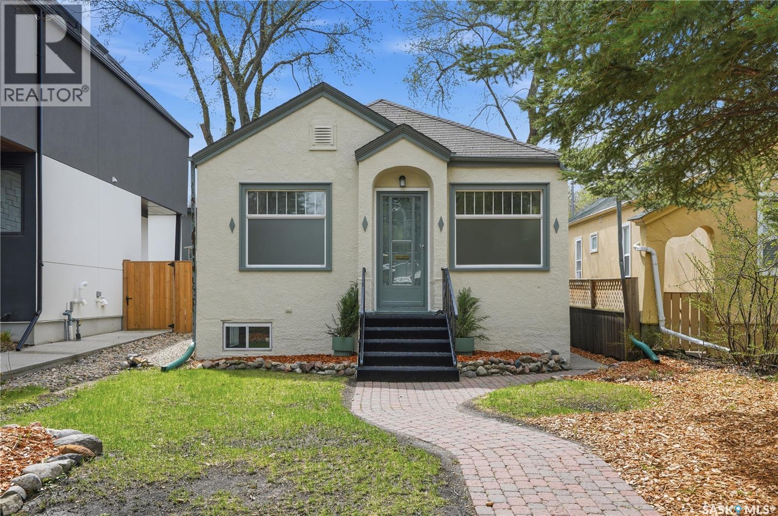 1016 Temperance Street, Saskatoon, SK - Outdoor