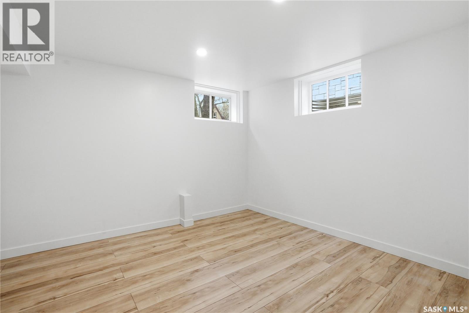 1016 Temperance Street, Saskatoon, SK - Indoor Photo Showing Other Room