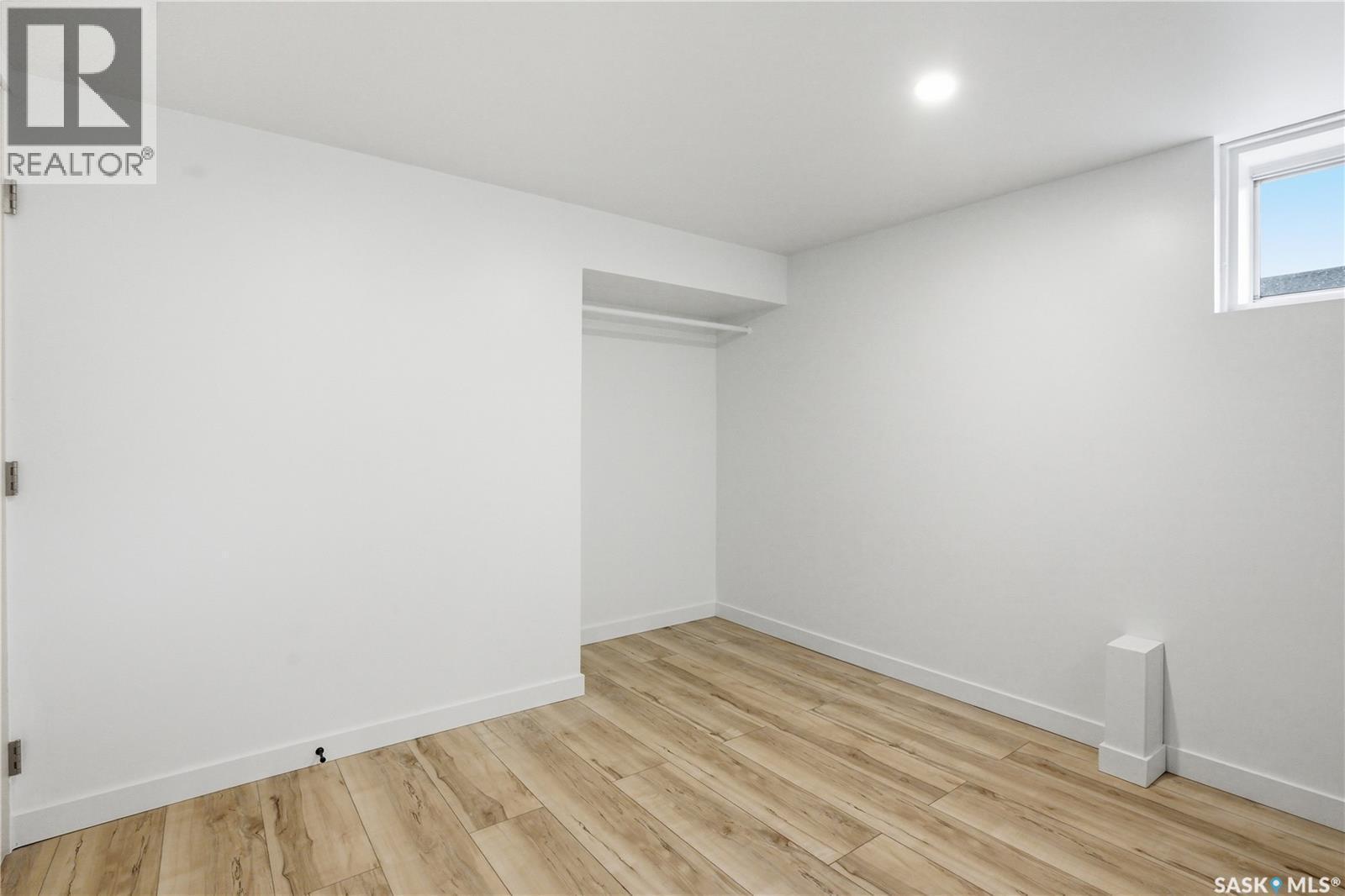 1016 Temperance Street, Saskatoon, SK - Indoor Photo Showing Other Room
