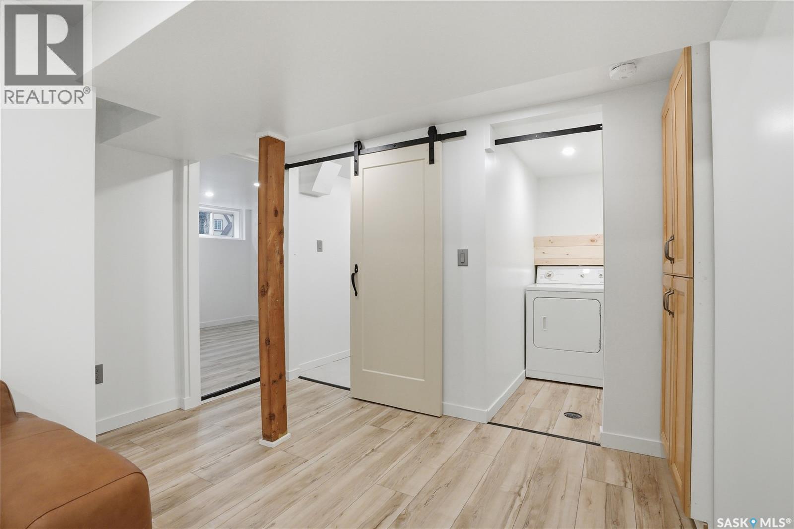 1016 Temperance Street, Saskatoon, SK - Indoor Photo Showing Other Room