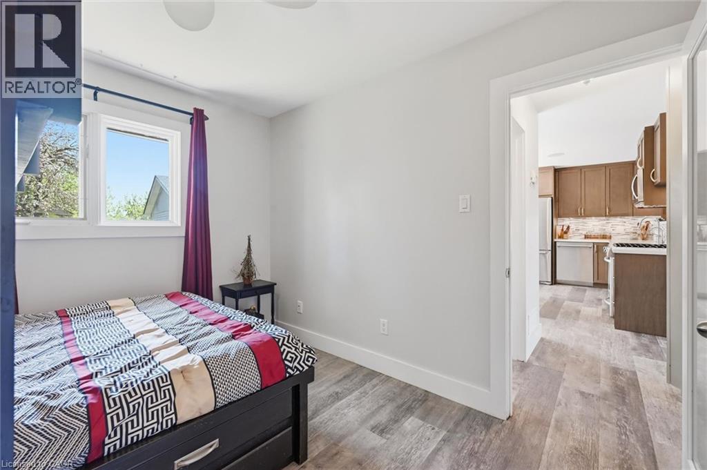 8 Delrex Boulevard, Georgetown, ON - Indoor Photo Showing Bedroom
