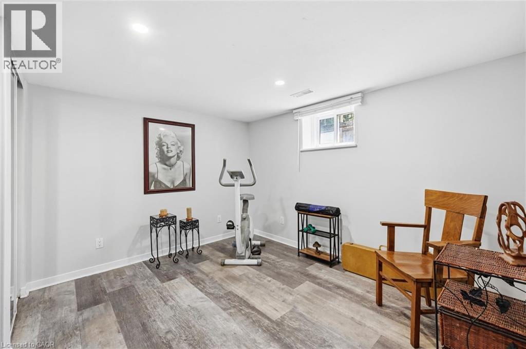 8 Delrex Boulevard, Georgetown, ON - Indoor