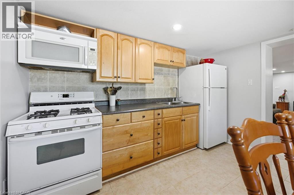 8 Delrex Boulevard, Georgetown, ON - Indoor Photo Showing Kitchen With Double Sink