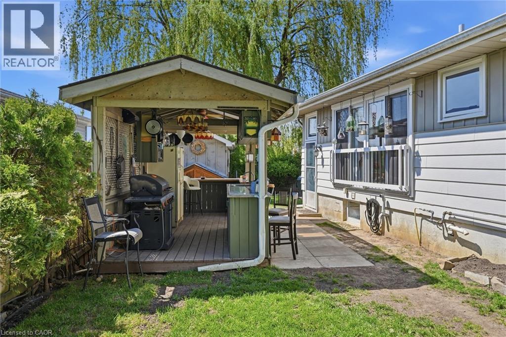 8 Delrex Boulevard, Georgetown, ON - Outdoor