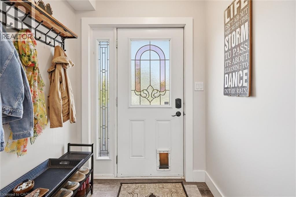8 Delrex Boulevard, Georgetown, ON - Indoor Photo Showing Other Room