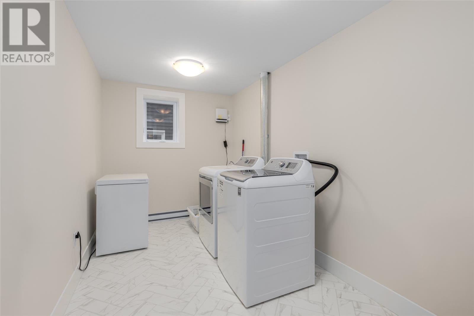 2 Eider Place, Paradise, NL - Indoor Photo Showing Laundry Room