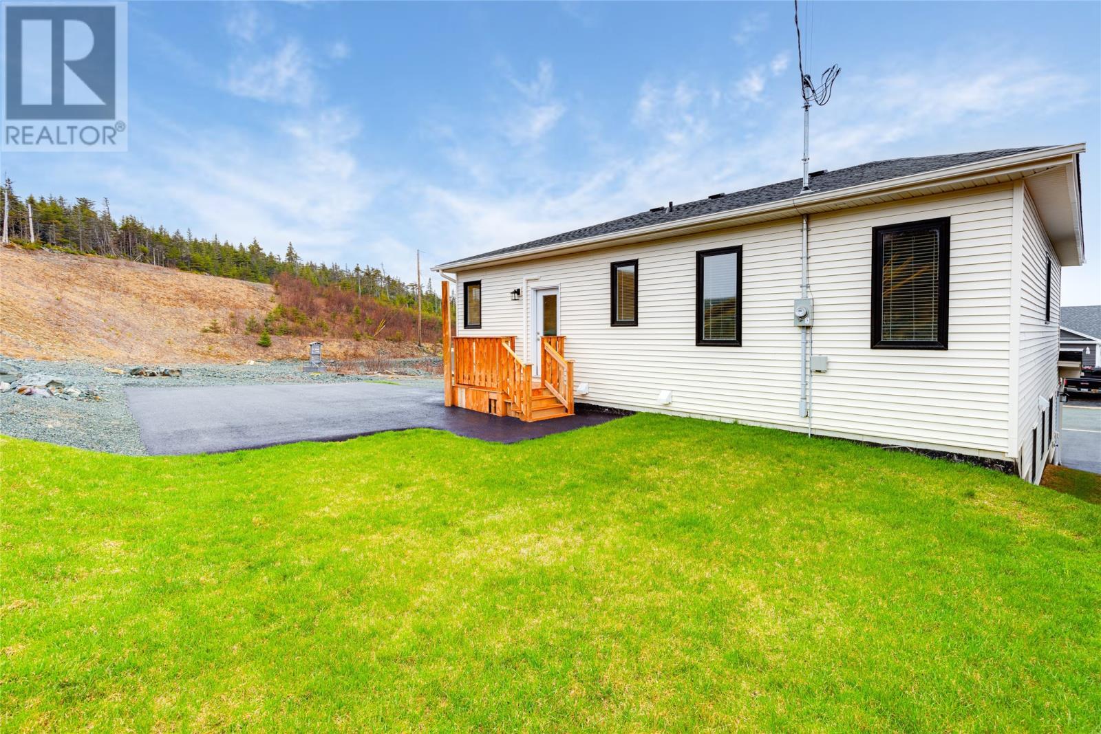 2 Eider Place, Paradise, NL - Outdoor
