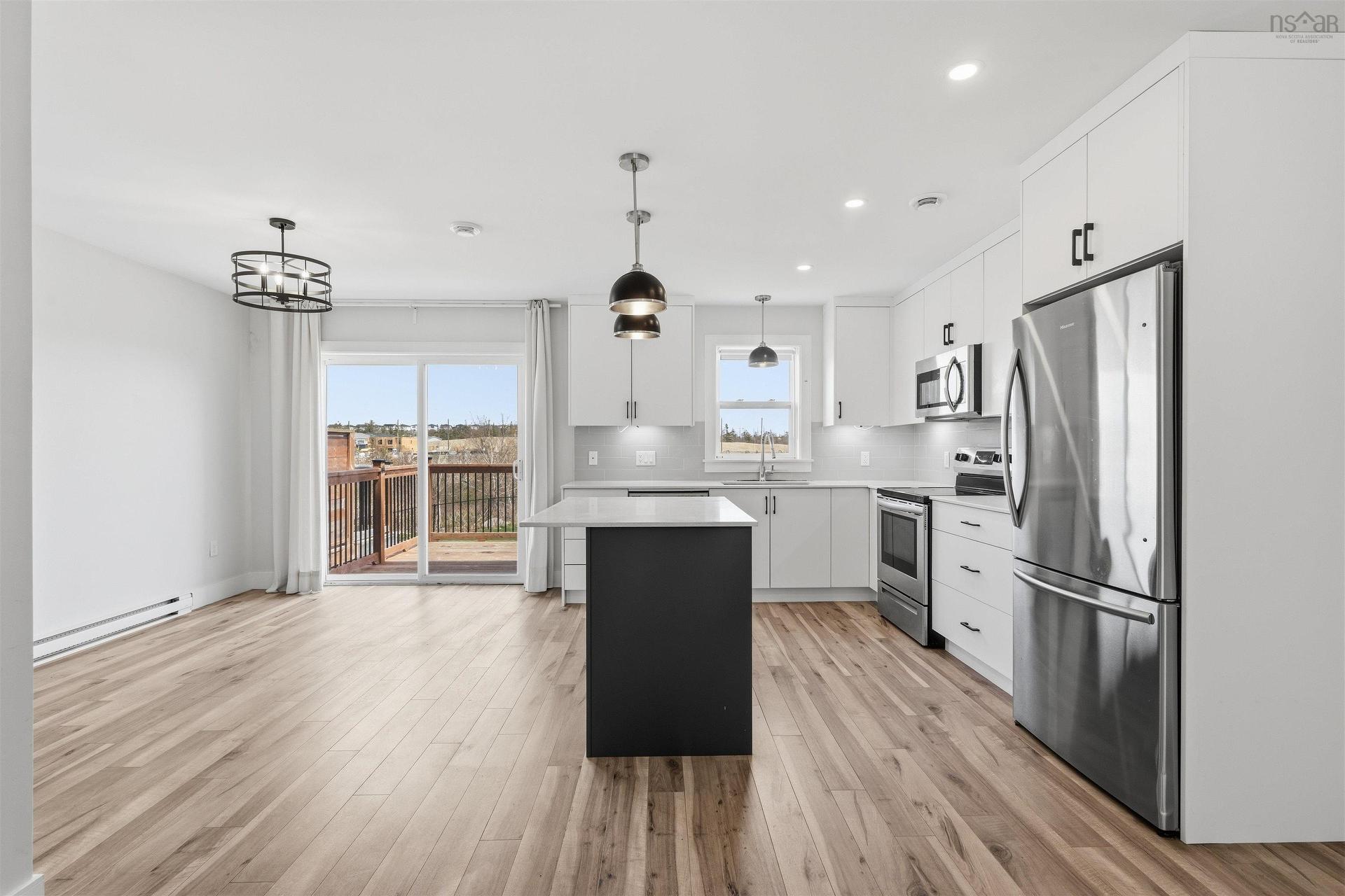 582B Herring Cove Road, Halifax, NS - Indoor Photo Showing Kitchen With Upgraded Kitchen