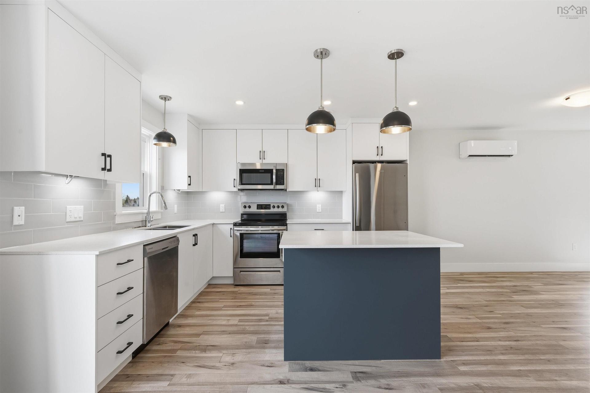 582B Herring Cove Road, Halifax, NS - Indoor Photo Showing Kitchen With Upgraded Kitchen