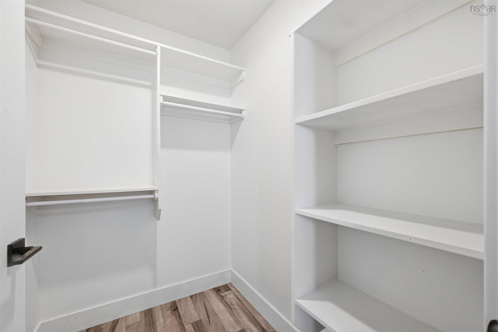 582B Herring Cove Road, Halifax, NS - Indoor With Storage