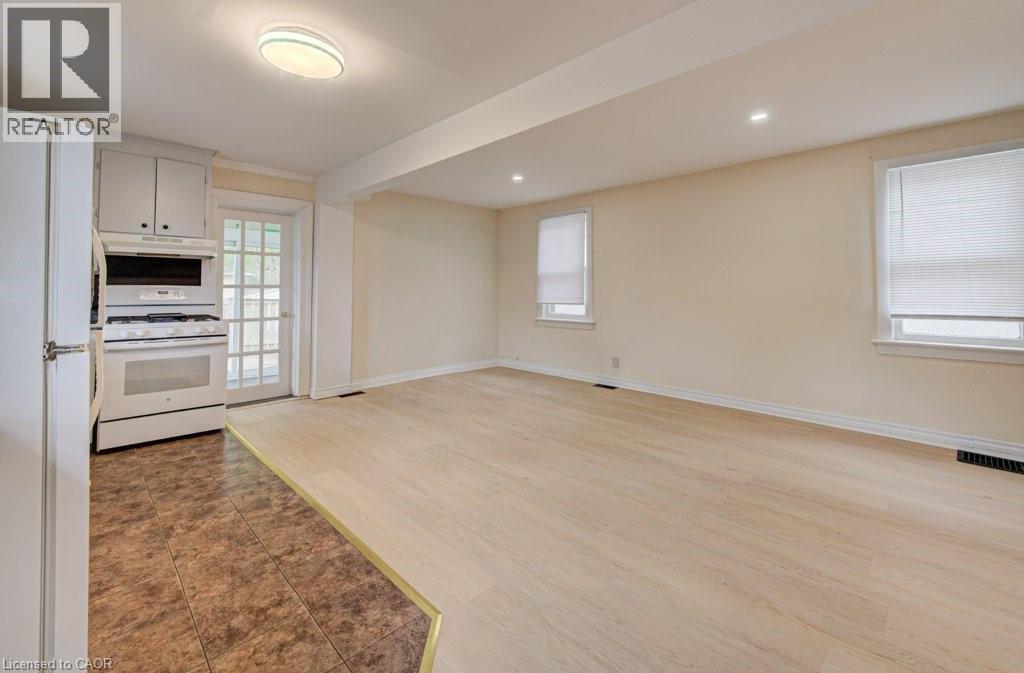59 Fourth Avenue, Cambridge, ON - Indoor