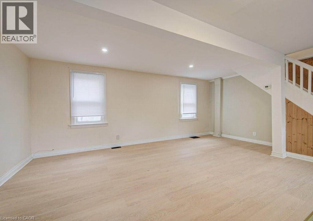 59 Fourth Avenue, Cambridge, ON - Indoor Photo Showing Other Room