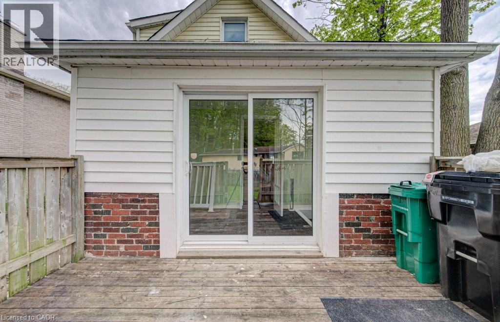 59 Fourth Avenue, Cambridge, ON - Outdoor With Exterior