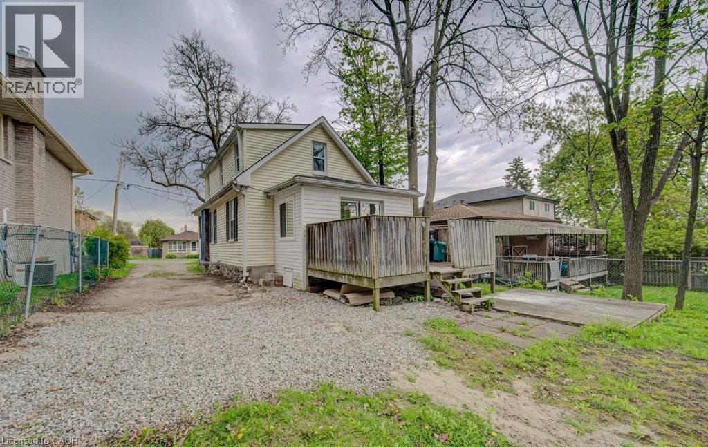 59 Fourth Avenue, Cambridge, ON - Outdoor
