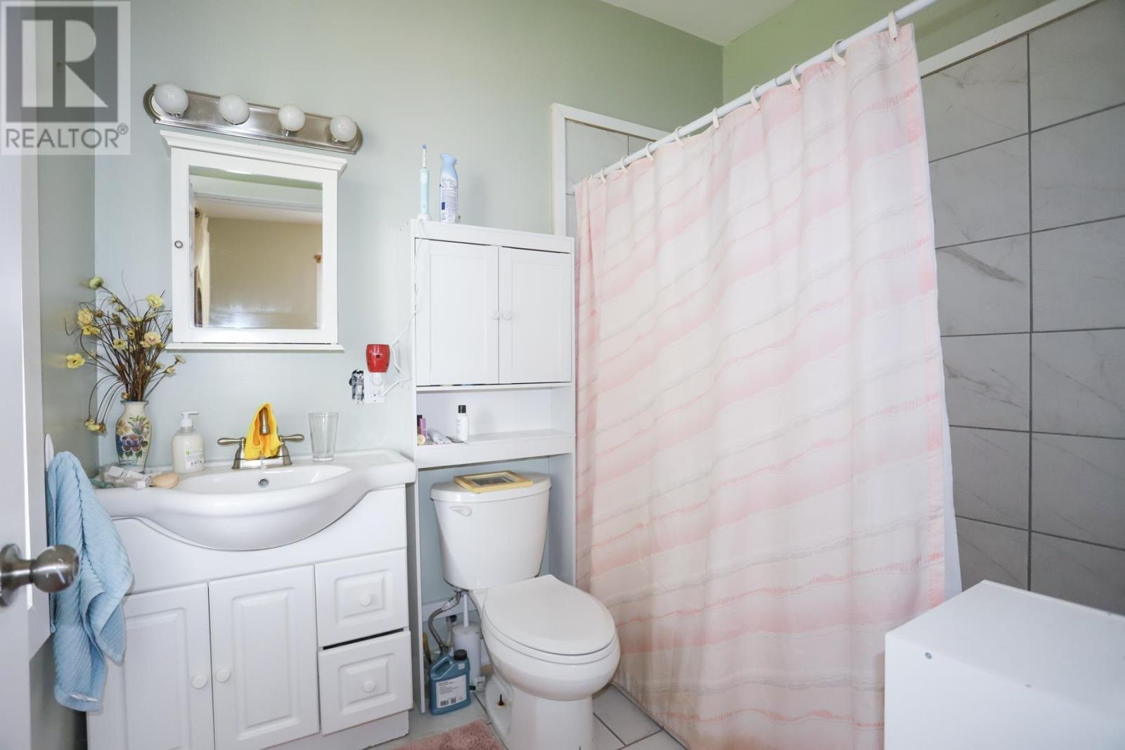 3091 Hilton Rd, Hilton Beach, ON - Indoor Photo Showing Bathroom