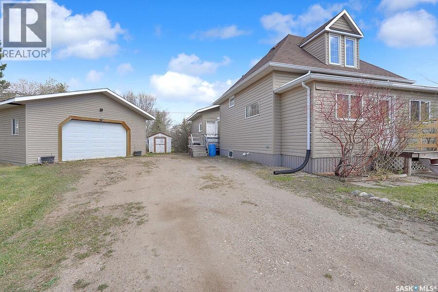 321 Hiltz Drive, Kennedy, SK - Outdoor With Exterior