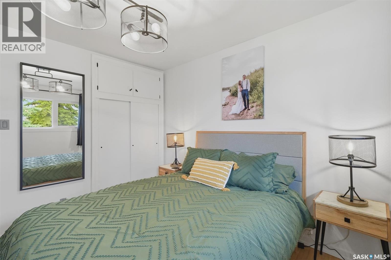 2417 Hanover Avenue, Saskatoon, SK - Indoor Photo Showing Bedroom