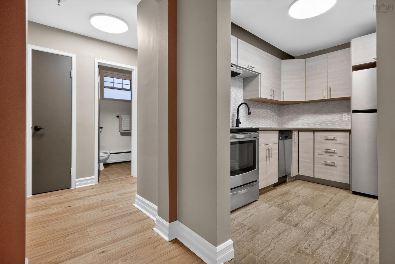 15 1510 Lilac Street, Halifax, NS