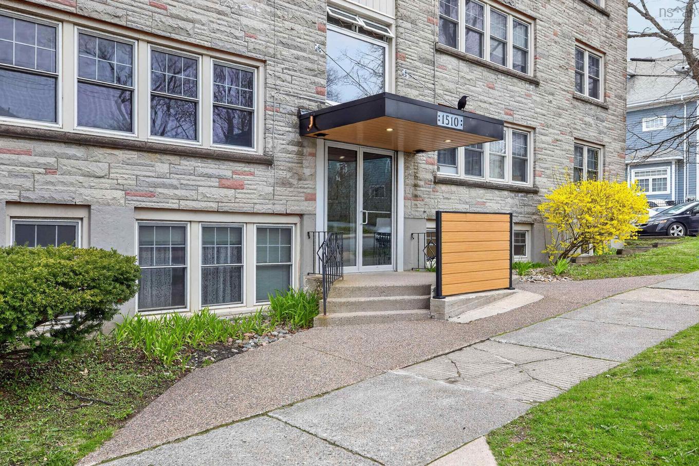 15 1510 Lilac Street, Halifax, NS