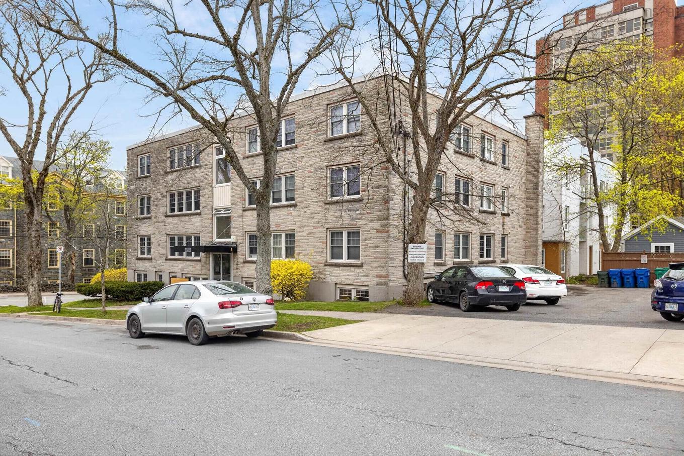 15 1510 Lilac Street, Halifax, NS