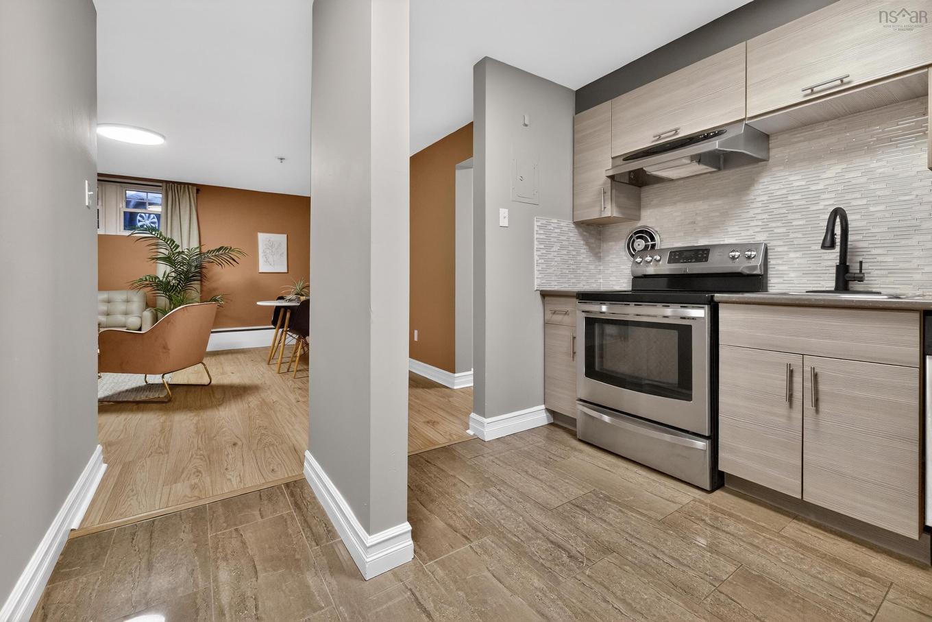 15 1510 Lilac Street, Halifax, NS