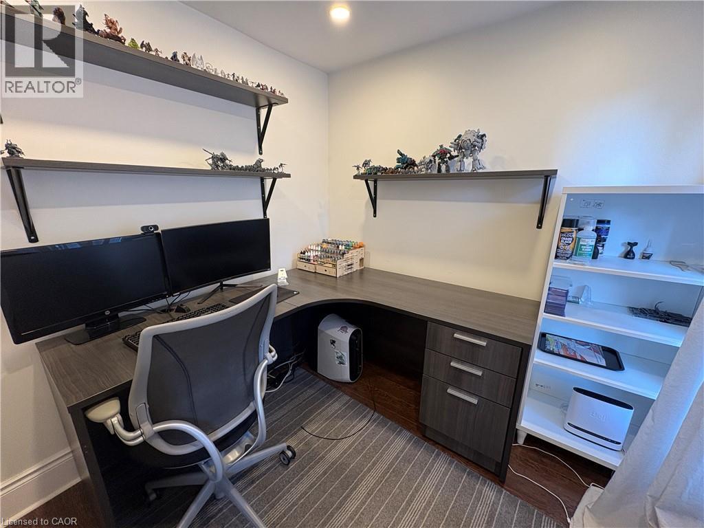 40 Hess Street N, Hamilton, ON - Indoor Photo Showing Office