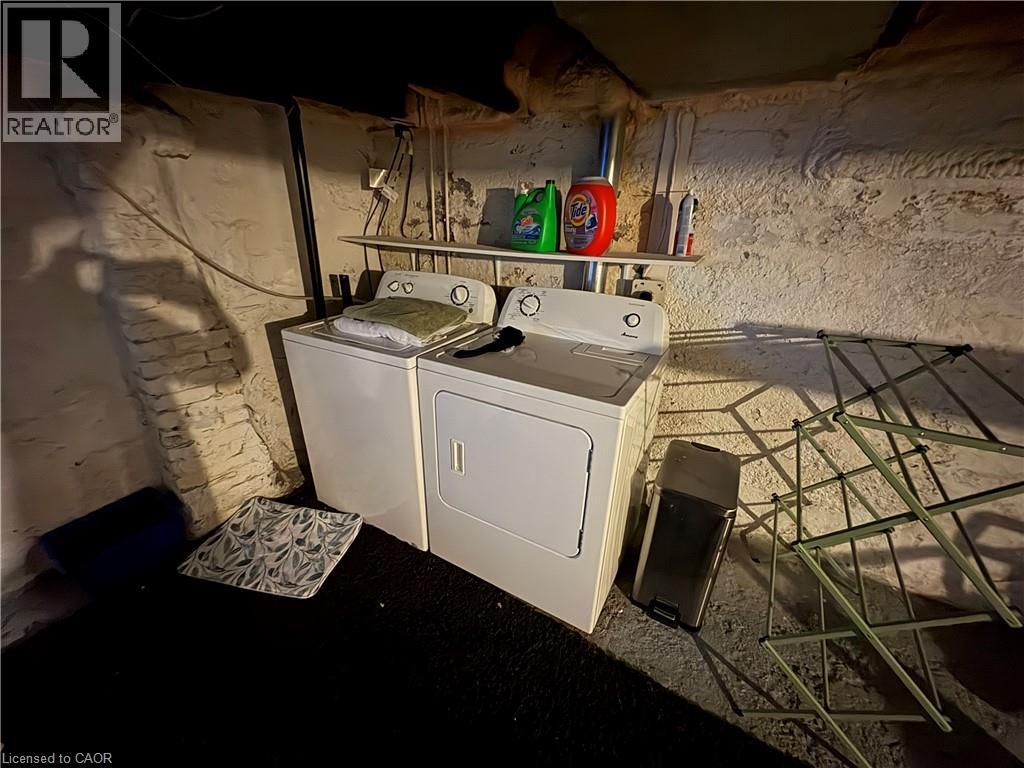 40 Hess Street N, Hamilton, ON - Indoor Photo Showing Laundry Room