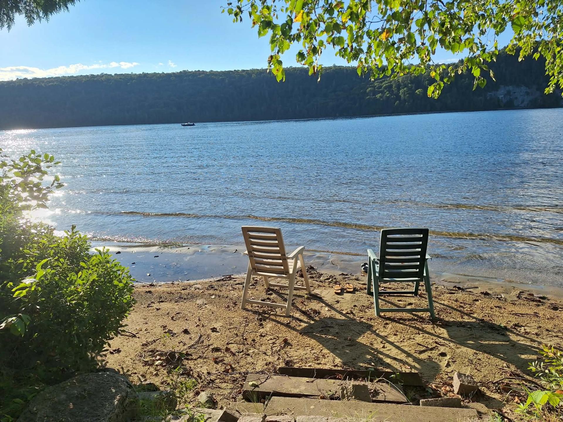 Bord de l'eau - 699 Ch. Du Lac-Des-Cornes, Chute-Saint-Philippe, QC