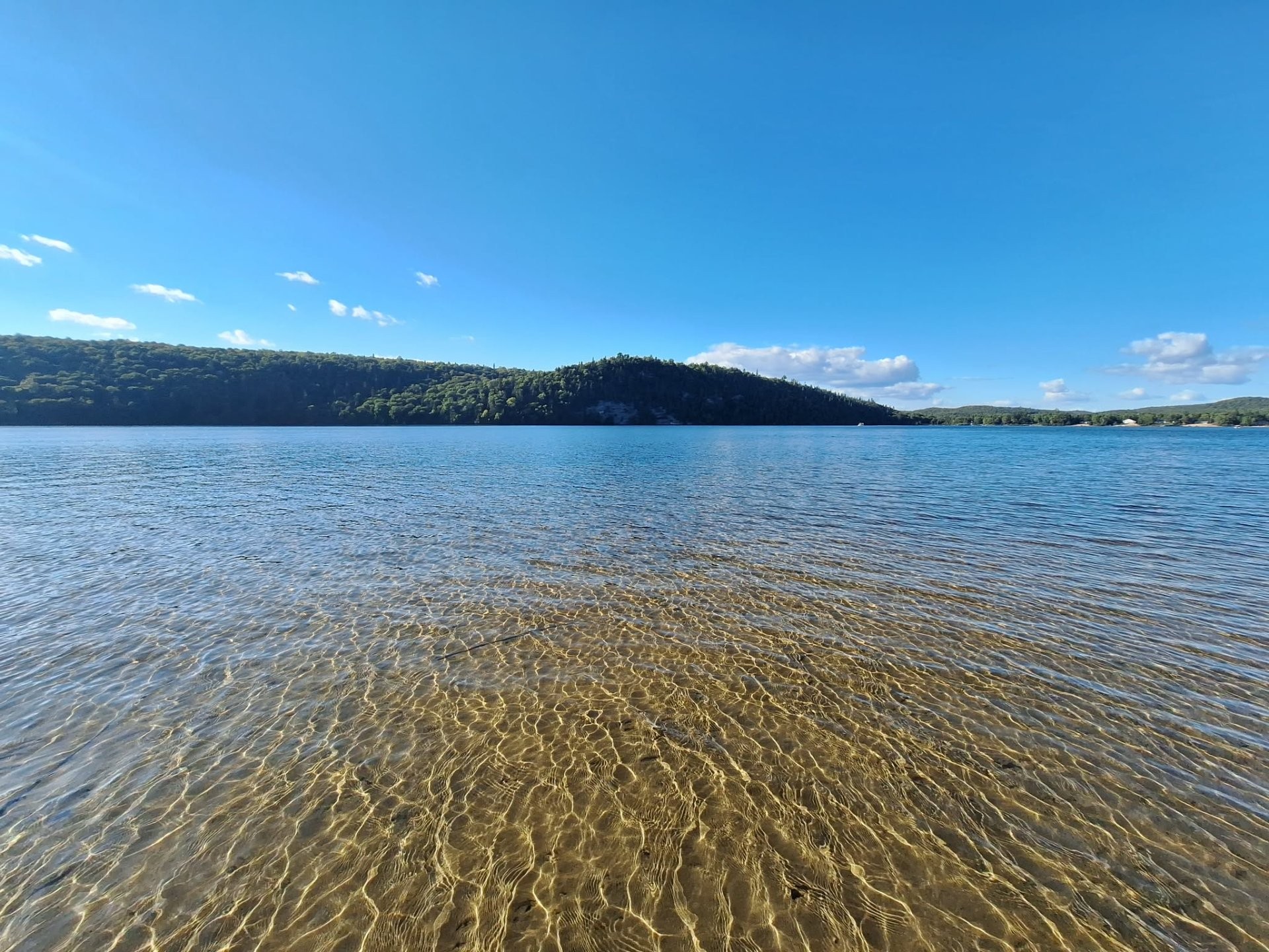 Bord de l'eau - 699 Ch. Du Lac-Des-Cornes, Chute-Saint-Philippe, QC