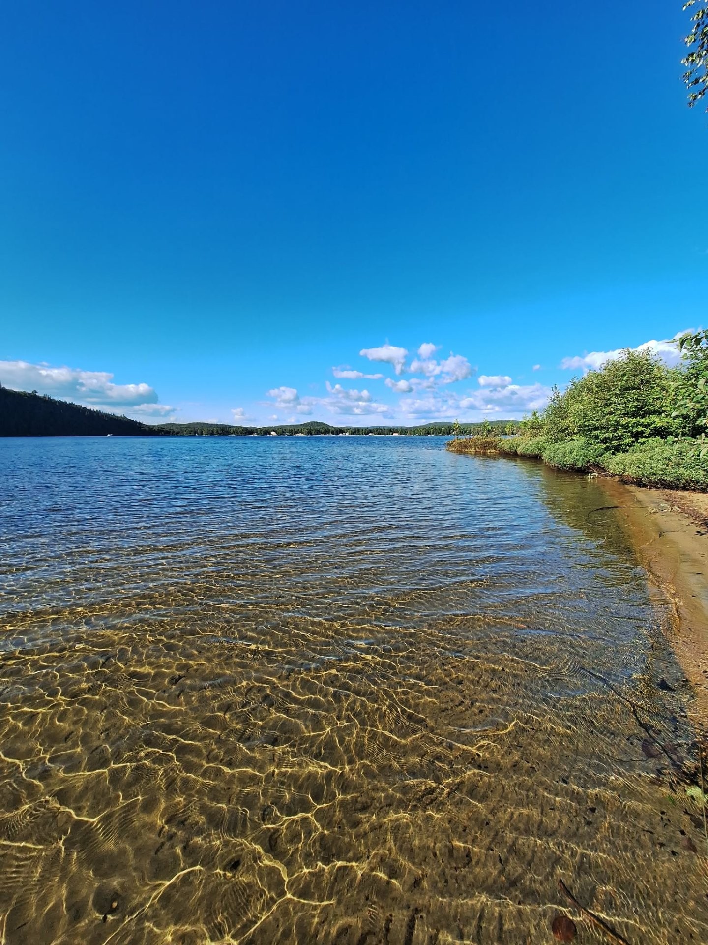 Bord de l'eau - 699 Ch. Du Lac-Des-Cornes, Chute-Saint-Philippe, QC