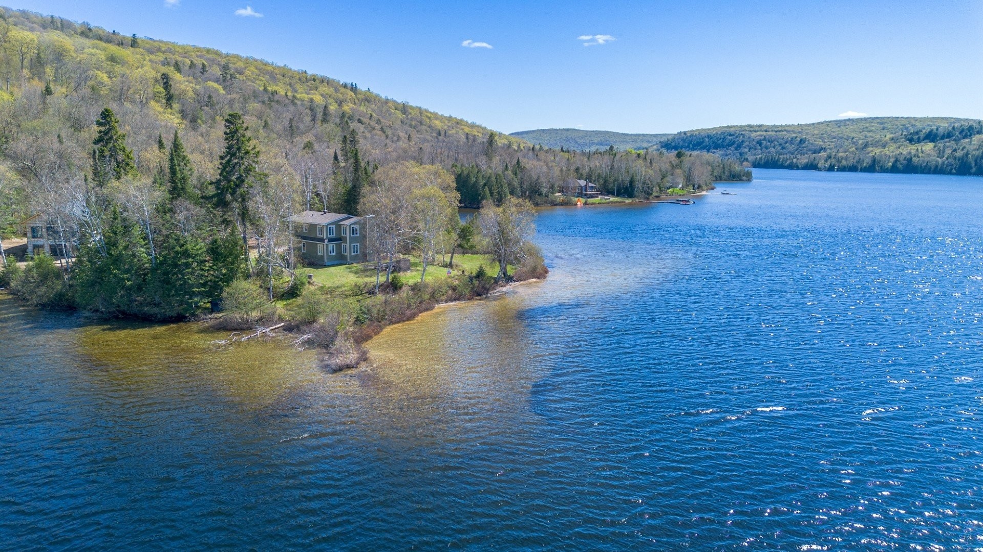 Vue sur l'eau - 699 Ch. Du Lac-Des-Cornes, Chute-Saint-Philippe, QC