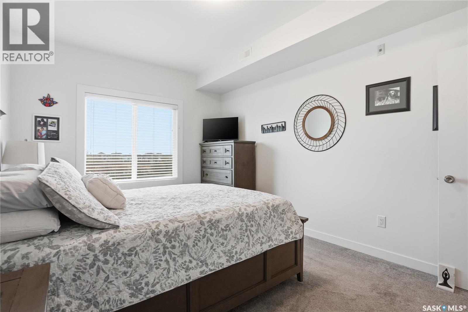 214 142 Pawlychenko Lane, Saskatoon, SK - Indoor Photo Showing Bedroom