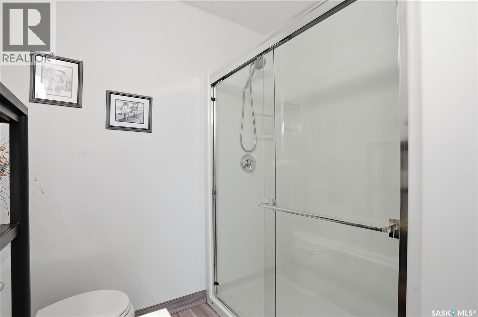 214 142 Pawlychenko Lane, Saskatoon, SK - Indoor Photo Showing Bathroom