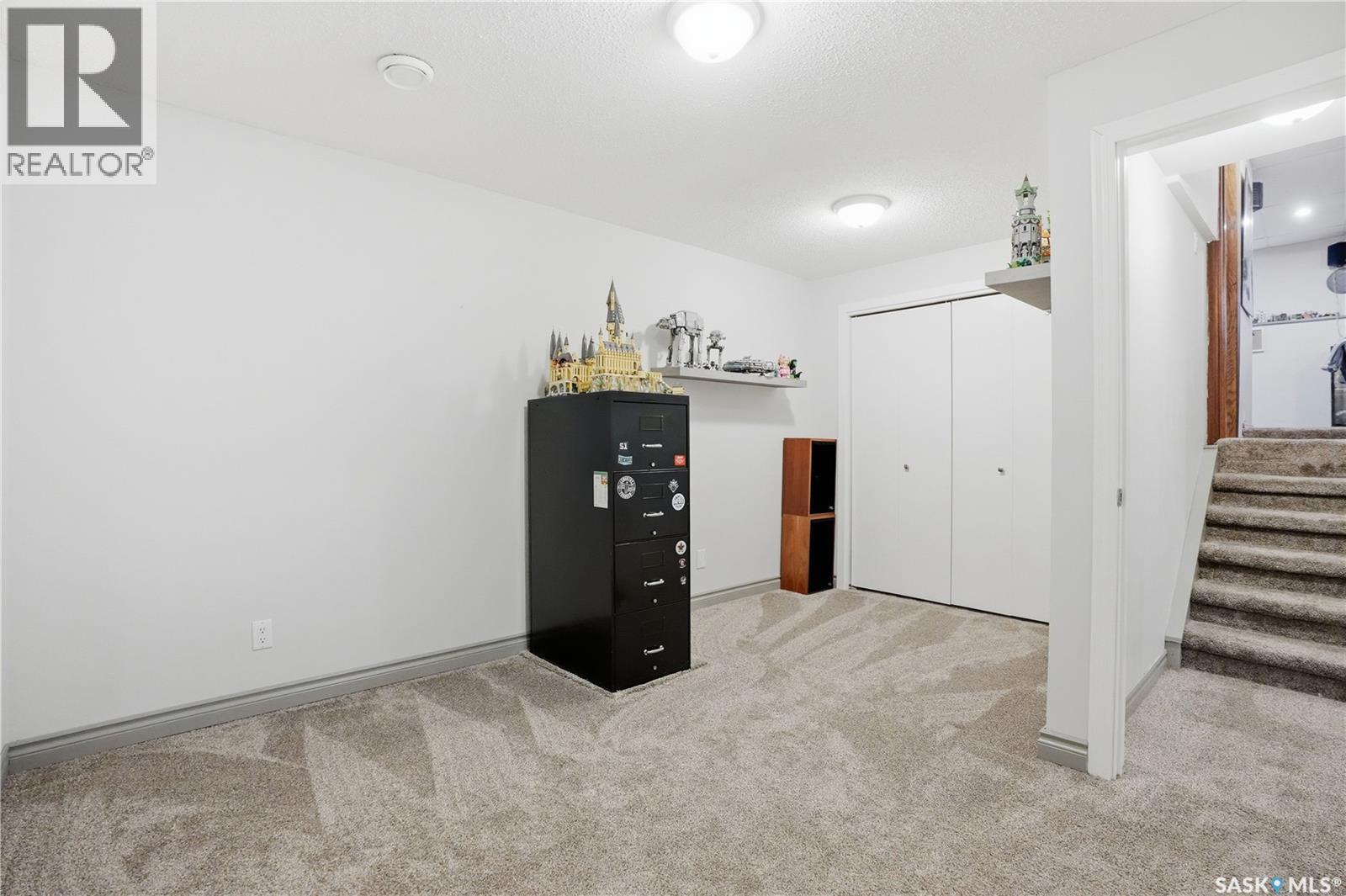 2838 Hartmann Crescent E, Regina, SK - Indoor Photo Showing Other Room
