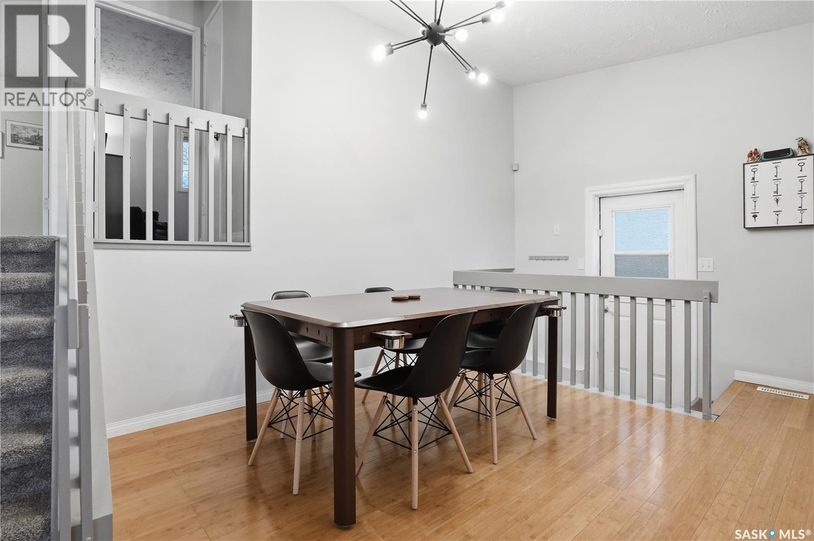 2838 Hartmann Crescent E, Regina, SK - Indoor Photo Showing Dining Room