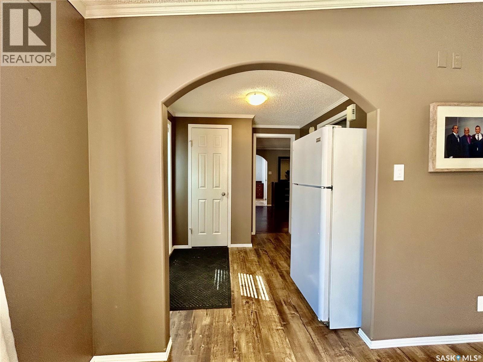607 Beharrel Street, Oxbow, SK - Indoor Photo Showing Other Room