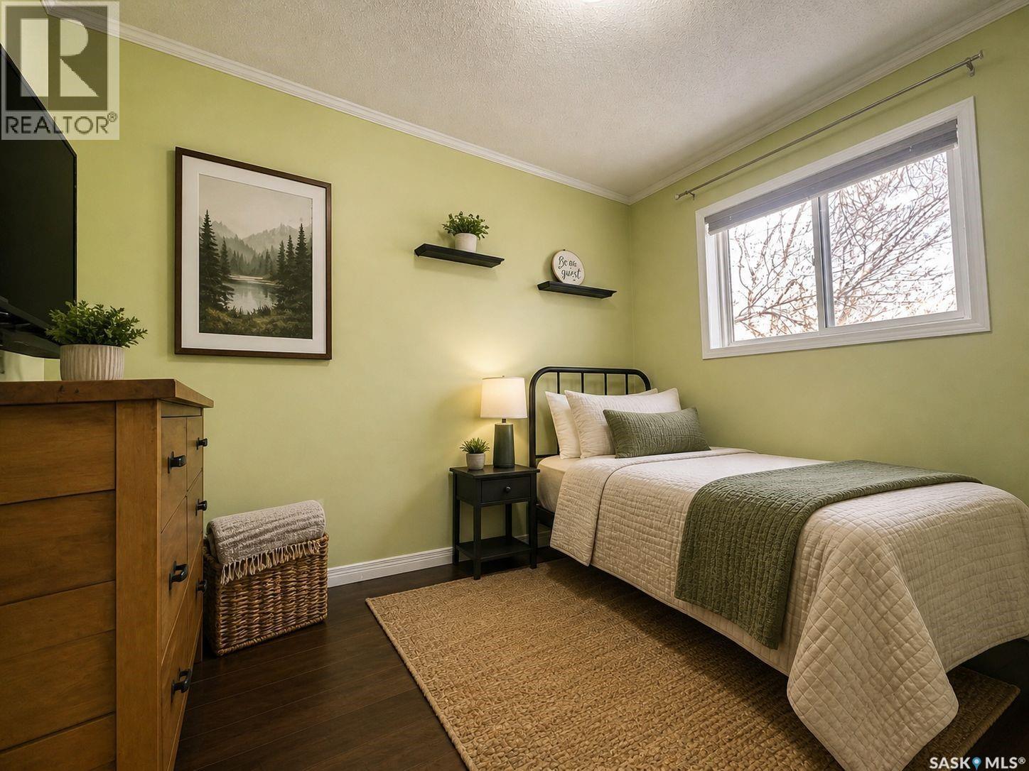 607 Beharrel Street, Oxbow, SK - Indoor Photo Showing Bedroom