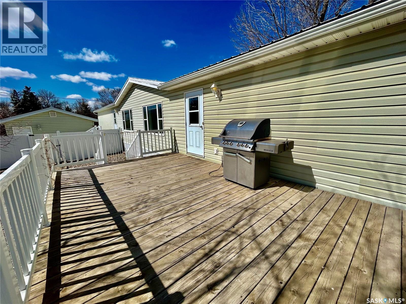 607 Beharrel Street, Oxbow, SK - Outdoor With Deck Patio Veranda With Exterior