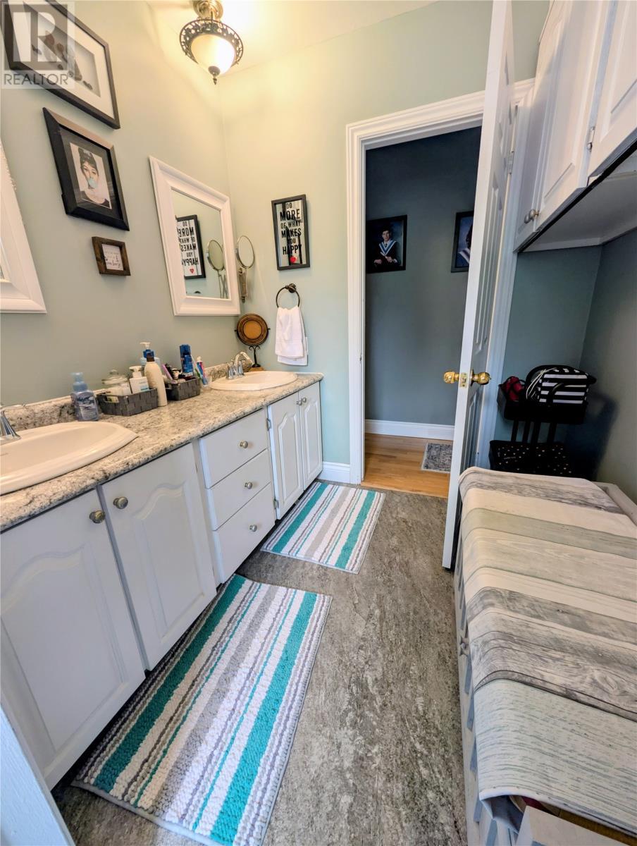 61 Byrd Avenue, Gander, NL