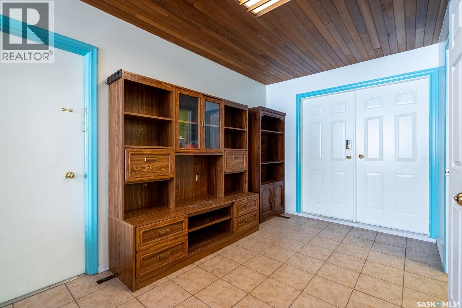 6 Hogarth Place, Regina, SK - Indoor Photo Showing Other Room
