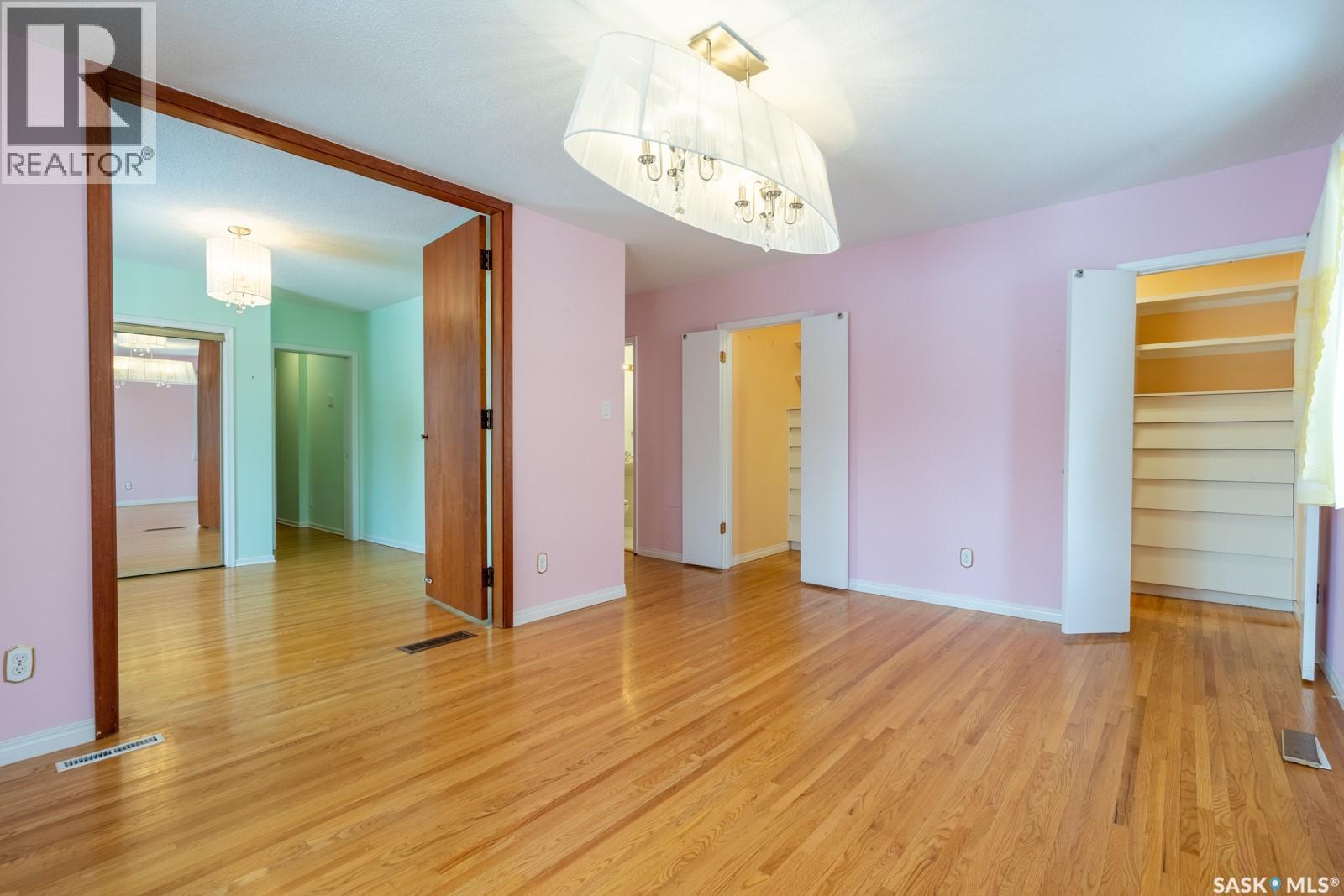 6 Hogarth Place, Regina, SK - Indoor Photo Showing Other Room