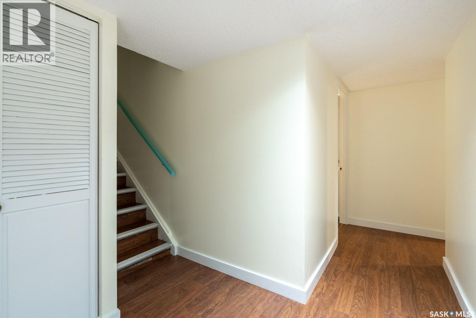 6 Hogarth Place, Regina, SK - Indoor Photo Showing Other Room