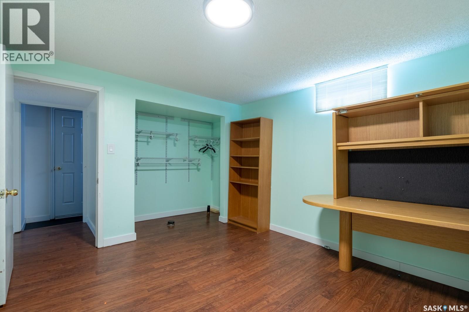 6 Hogarth Place, Regina, SK - Indoor Photo Showing Other Room