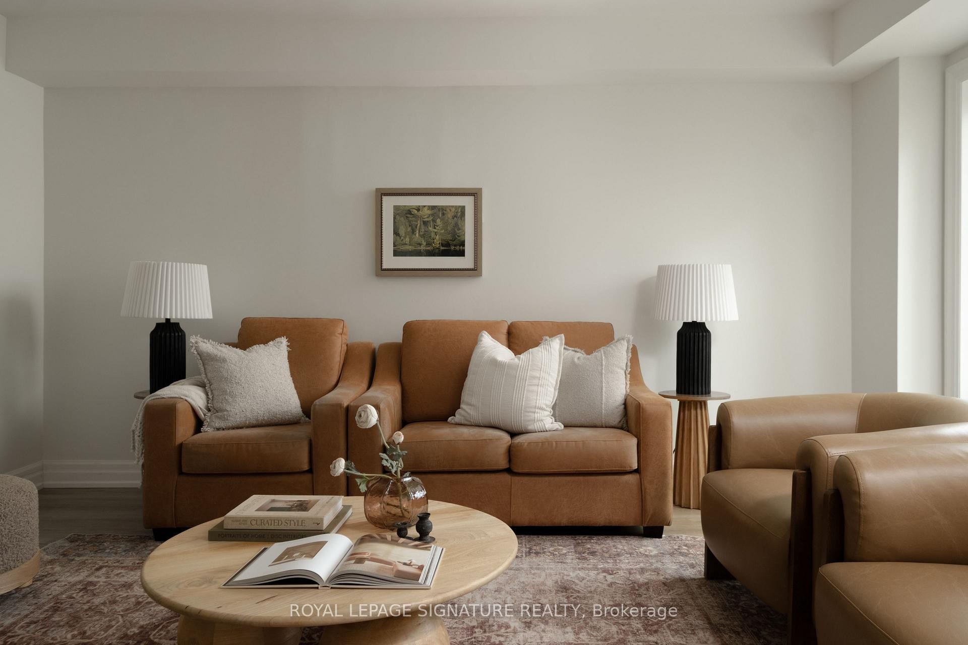 98 Dallimore Circle, Toronto, ON - Indoor Photo Showing Living Room