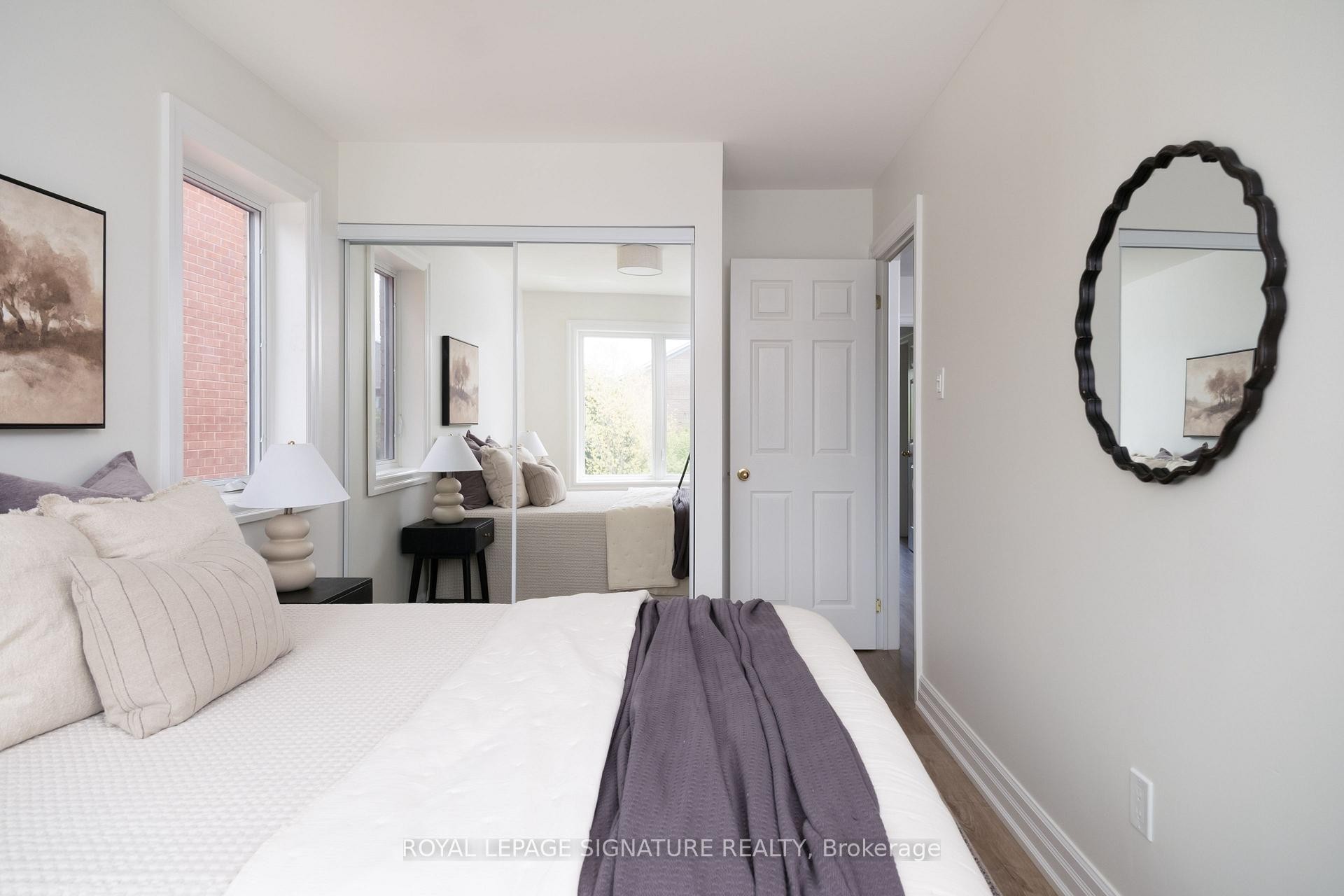 98 Dallimore Circle, Toronto, ON - Indoor Photo Showing Bedroom