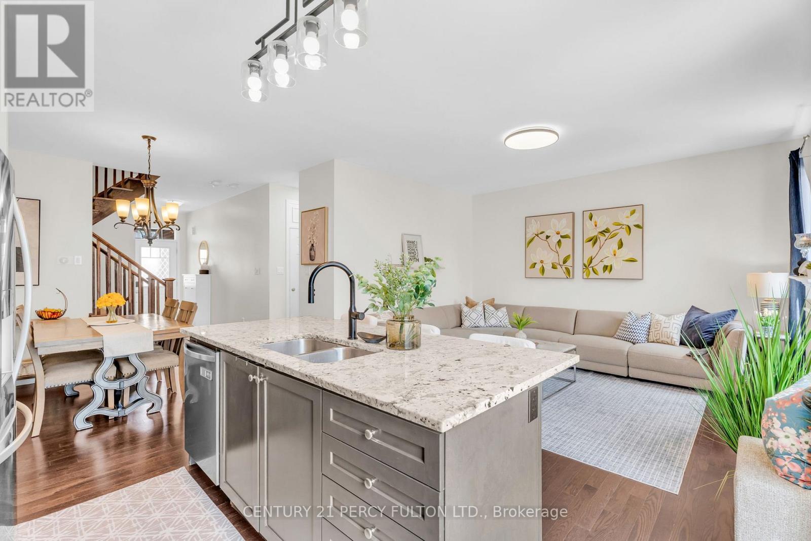 458 Etheridge Avenue, Milton, ON - Indoor