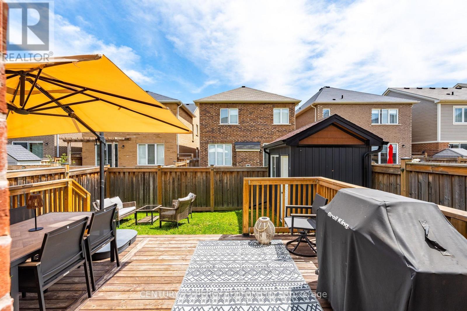458 Etheridge Avenue, Milton, ON - Outdoor With Deck Patio Veranda With Exterior